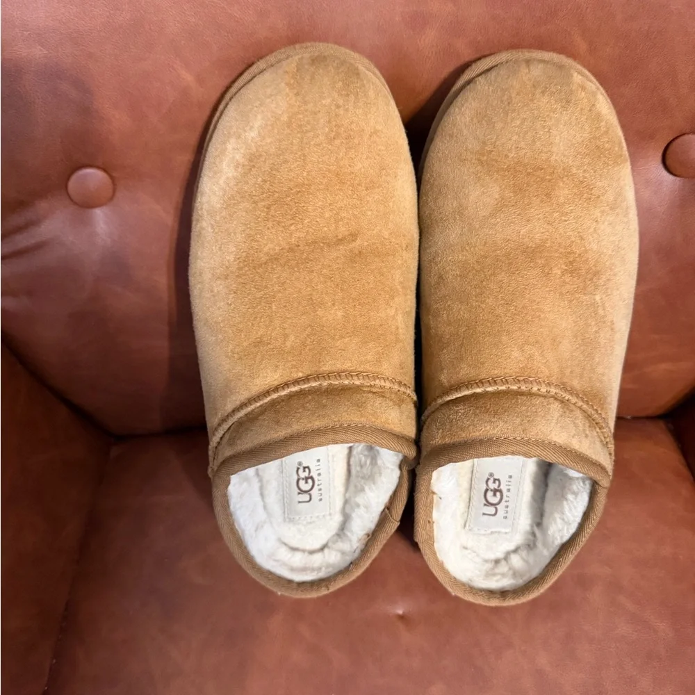 UGG Men's Chestnut Slip-On Loafers